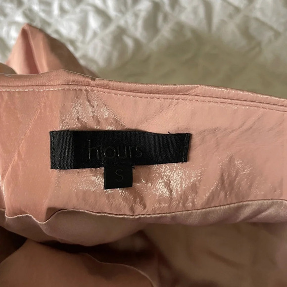 Revolve h:ours Brienne  pink ruched zip mini skirt - Picture 8 of 11